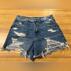 American Eagle Demin 90s Boyfriend Shorts